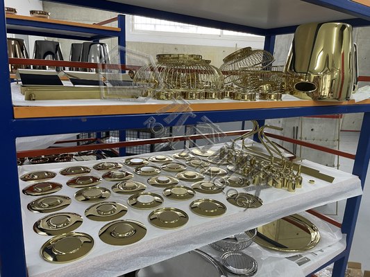 ZrN Nitreto de zircônio Máquina de revestimento de ouro PVD Arco catódico Para ZrN