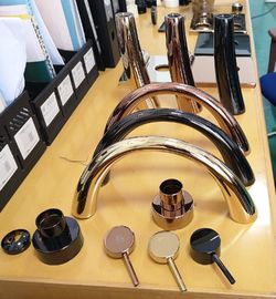 Os ZRN iluminam o revestimento em torneiras, máquina do ouro de revestimento dos torneiras de bronze PVD, máquina de revestimento de Chrome do vácuo do chapeamento do íon de PVD